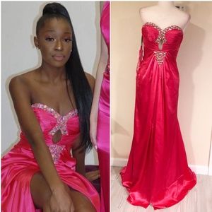 Fuchsia satin with high slit